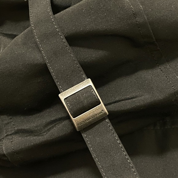 CANADA GOOSE JACKET - Picture 10 of 12